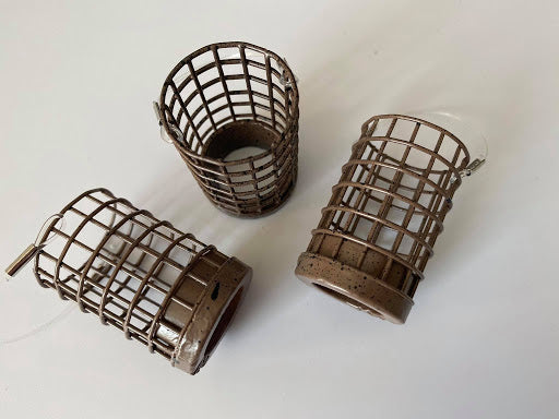 Šerykla ATORA Distance Cage Feeder